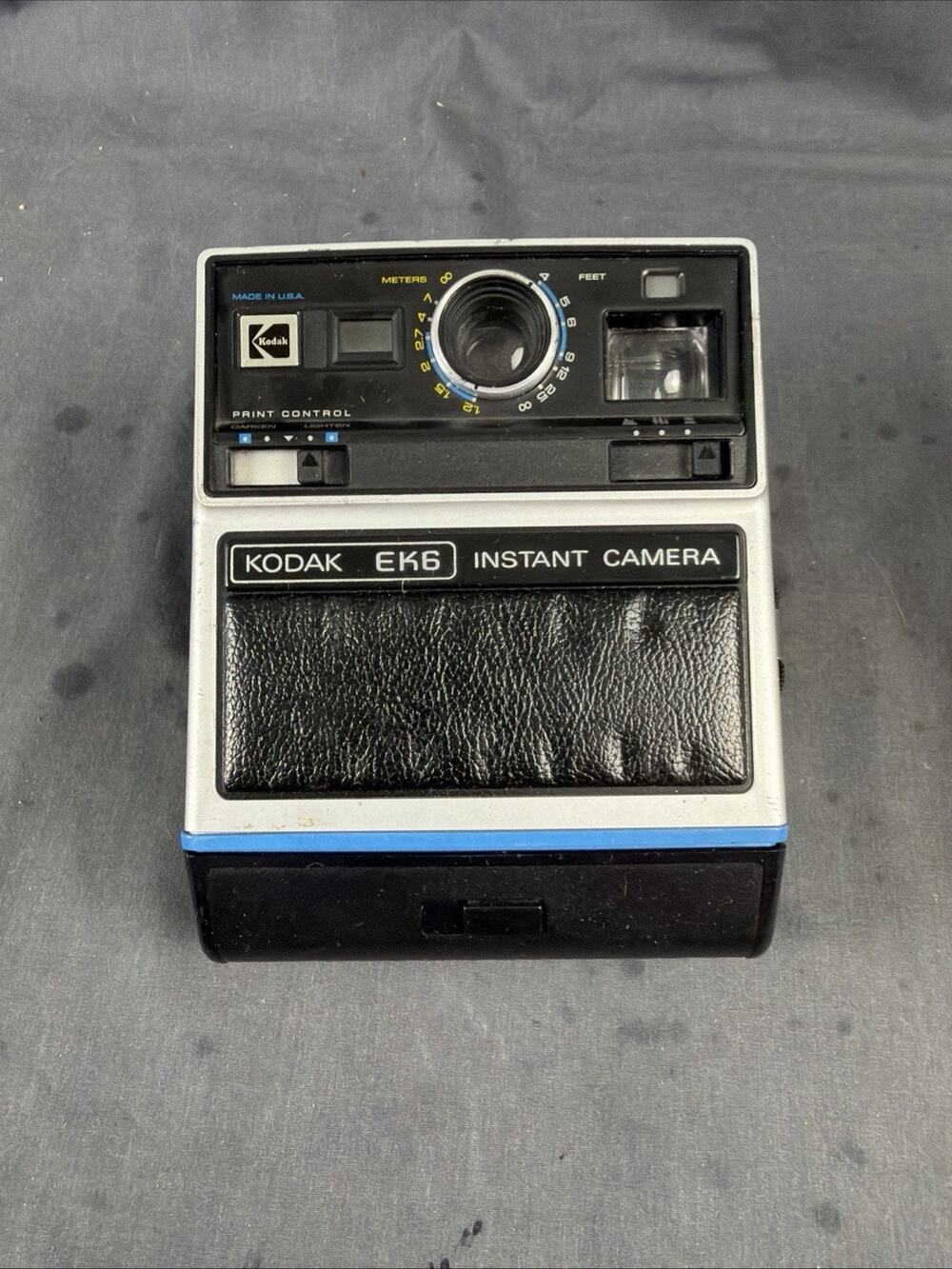 Kodak EK6 Instant Camera Vintage 1970s Made in USA Untested 036 247